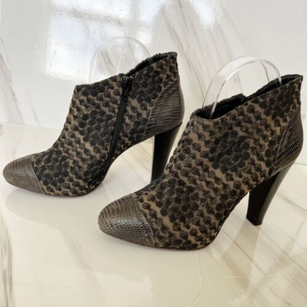 Anthropologie Tibi Italian Leather Ankle Heels Boots Brown Nude 9 Embroidered - Picture 8 of 16
